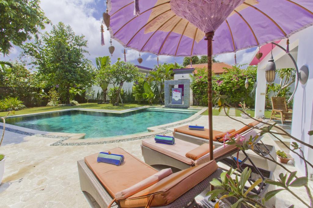 Villa Purple Legian Eksteriør billede