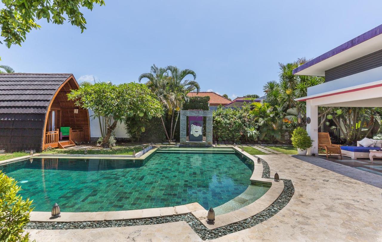 Villa Purple Legian Eksteriør billede